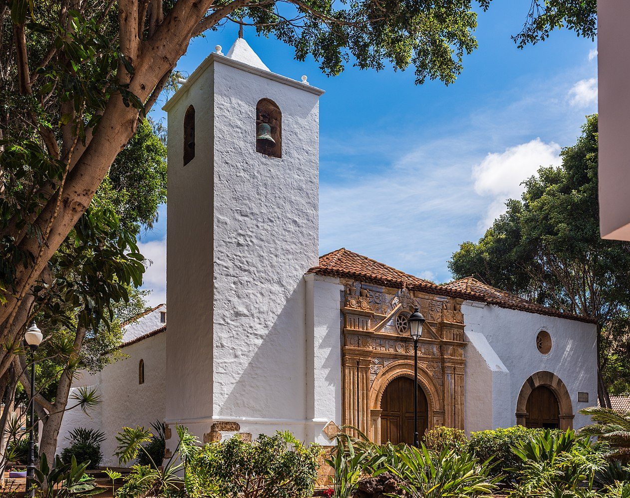 Fachada de la Iglesia Ntra. Sra. de Regla