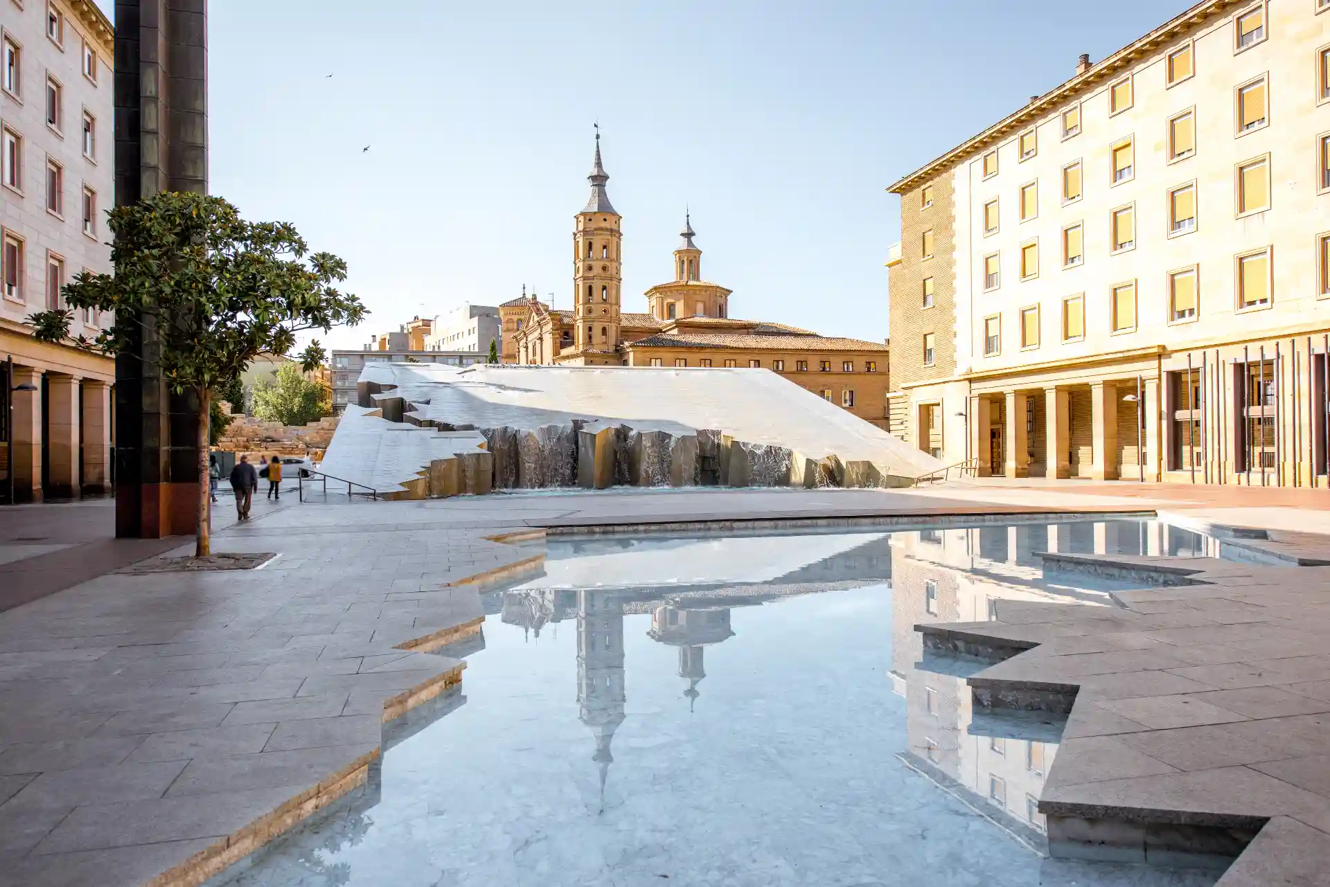 Plaza del Pilar