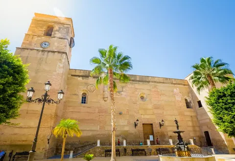 Iglesia-fortaleza Ntra. Sra. de la Encarnación